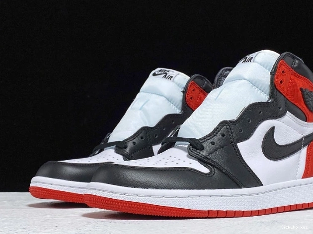 Toe Satin CD0461-016 1 Air Jordan Black High Retro 0821